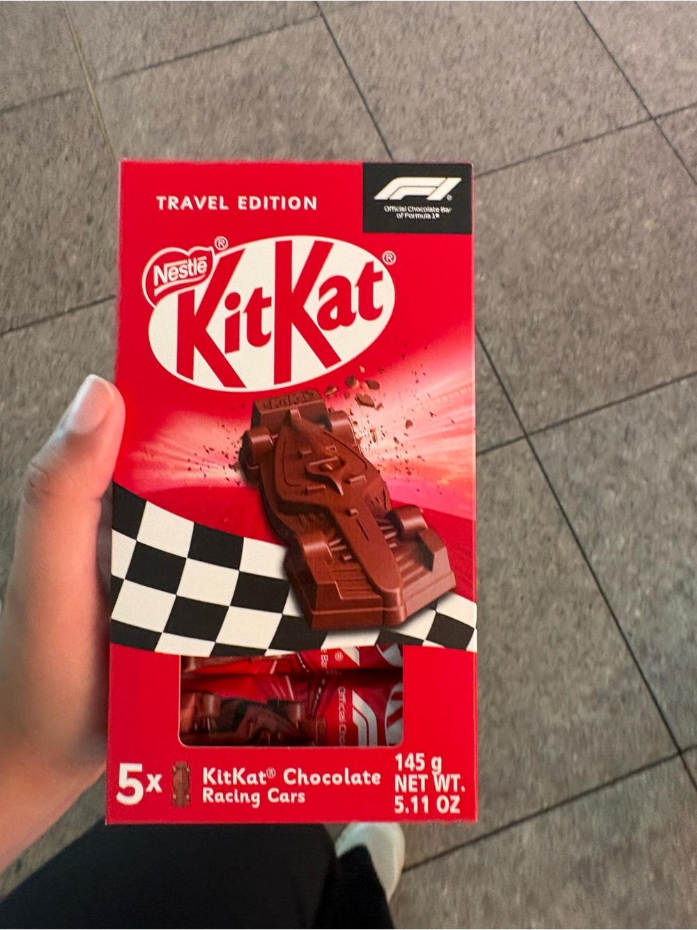 NIB Formula 1 Nestlé KitKat box Travel Edition